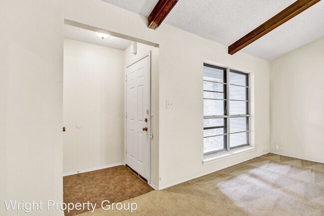 Building Photo - 3 br, 2 bath House - 302 Gateway