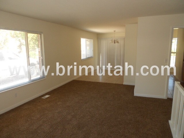 Foto del edificio - 3105 Connor St