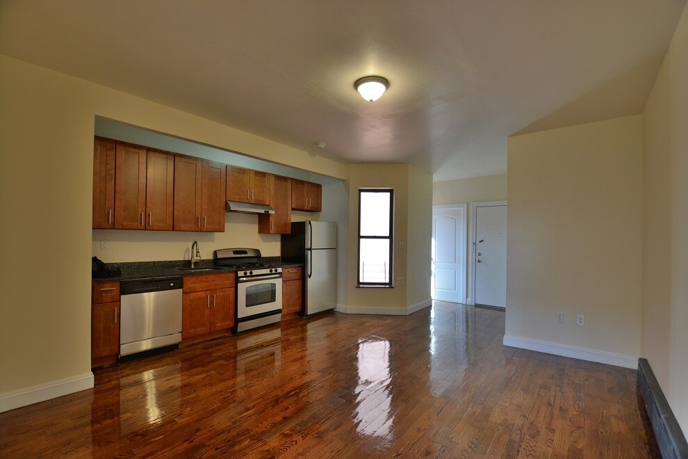 475 Brook Ave - Bronx NY - 475 Brook Ave