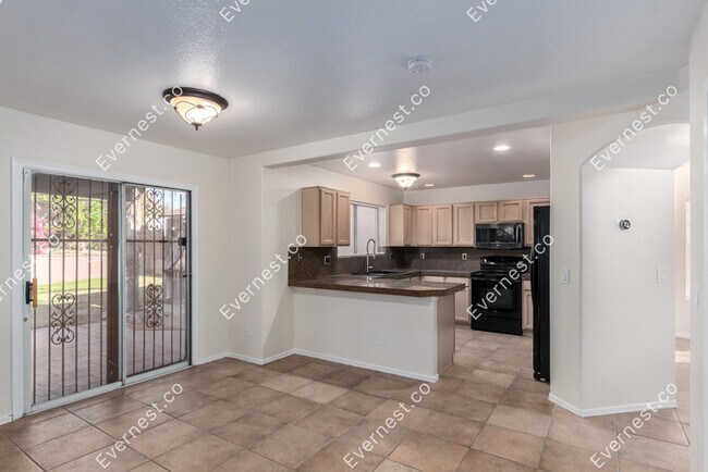 Foto del edificio - 5257 W Bobwhite Way