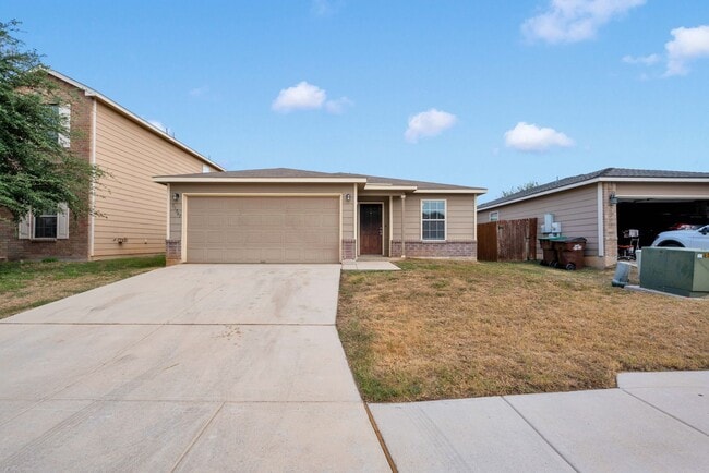 Building Photo - NW Rental near 1604 + Shaenfield available...