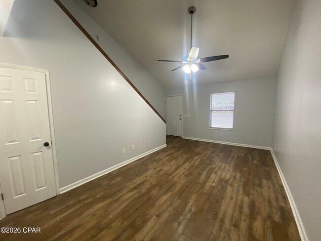 Building Photo - 631 S Hwy 22 A