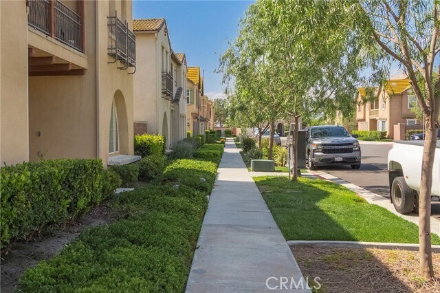 Building Photo - 16039 Begonia Ave