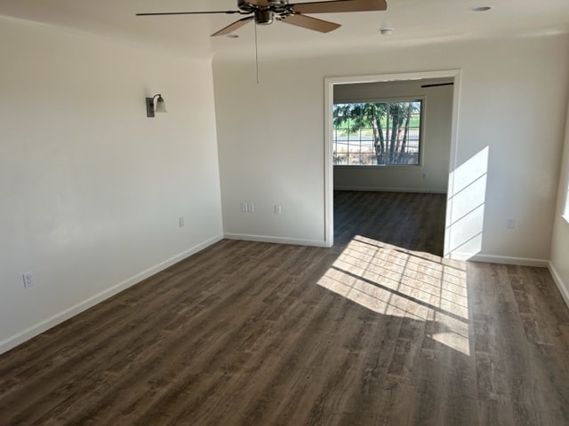 Building Photo - 775 Lone Tree Rd