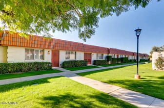 Building Photo - 3932 N Granite Reef Rd