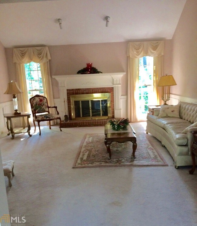 Foto del edificio - 6375 Brookline Ct