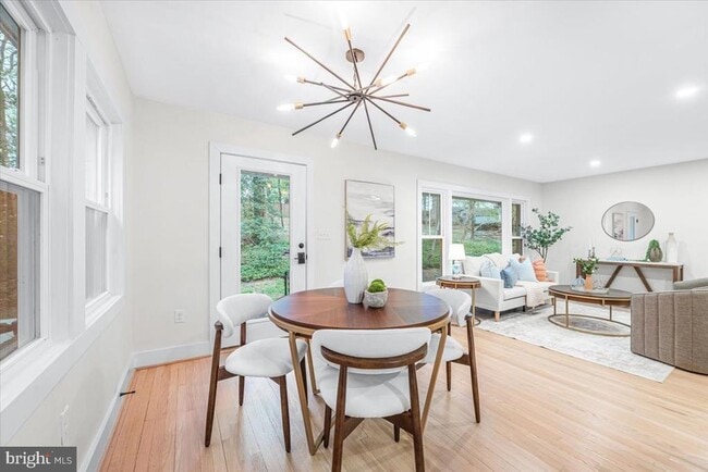 Foto del edificio - 901 Hobbs Dr