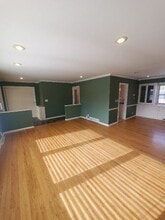 Building Photo - 8862 N Malibu Dr