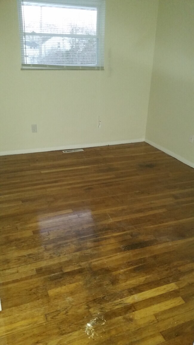 Foto del edificio - 3900 Lynward Rd
