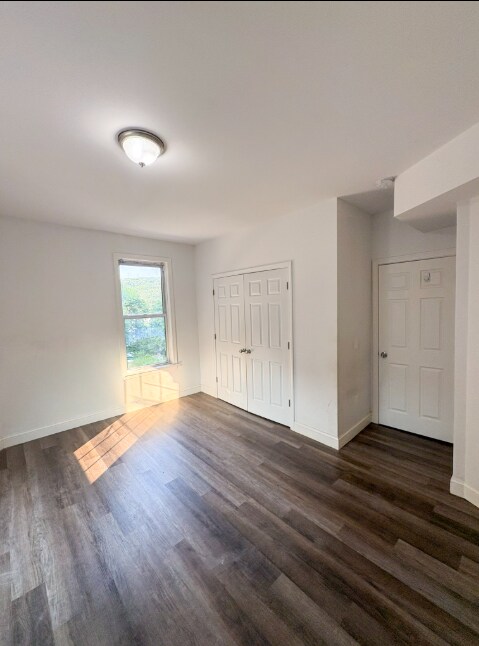 Building Photo - 22 Brewster St
