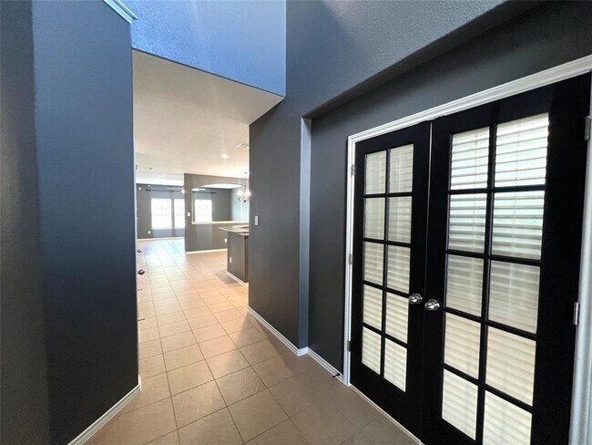 Building Photo - 4601 Tiddle Ln