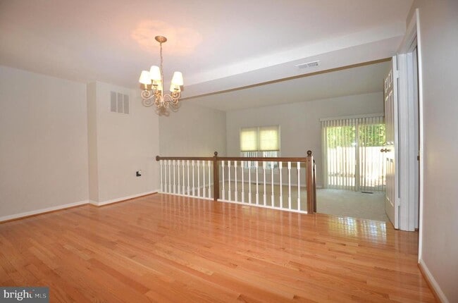 Foto del edificio - 5676 Ridge View Dr