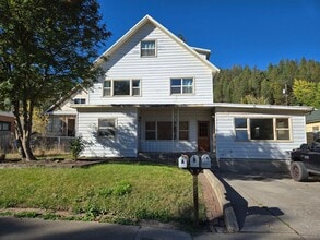 Building Photo - 508 S Main St