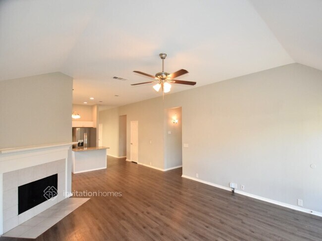 Building Photo - 4737 Park Downs Dr
