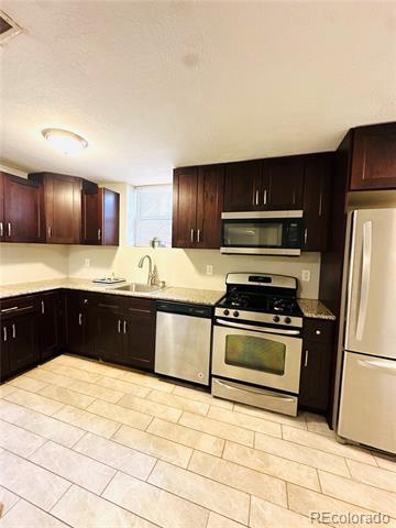 Foto del edificio - 1400 S Clermont St