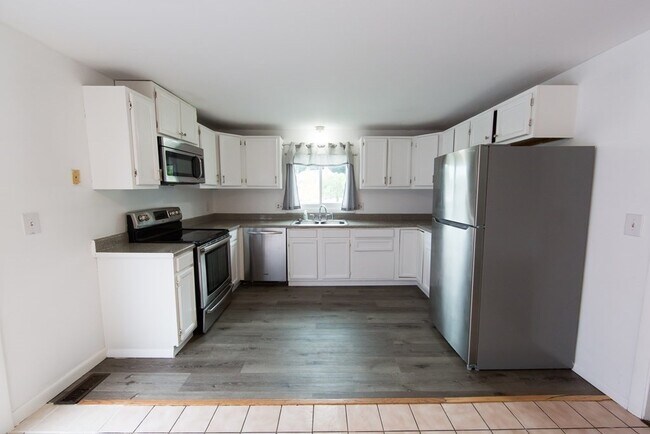 Foto del edificio - 25 Catalpa Cir