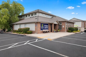Building Photo - Sherwood Village Apartments