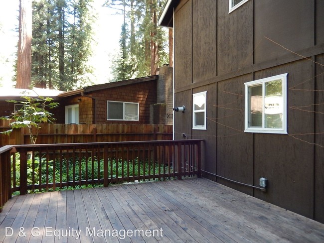 Building Photo - 2 br, 1.5 bath House - 3585 Cazadero Hwy