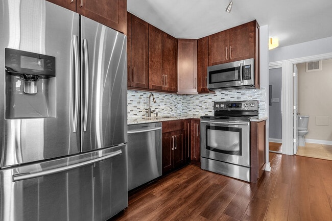 Building Photo - 9098 W Terrace Dr