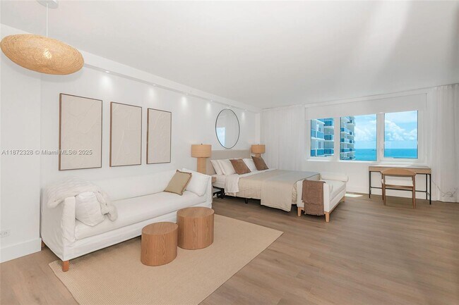 Foto del edificio - 2301 Collins Ave