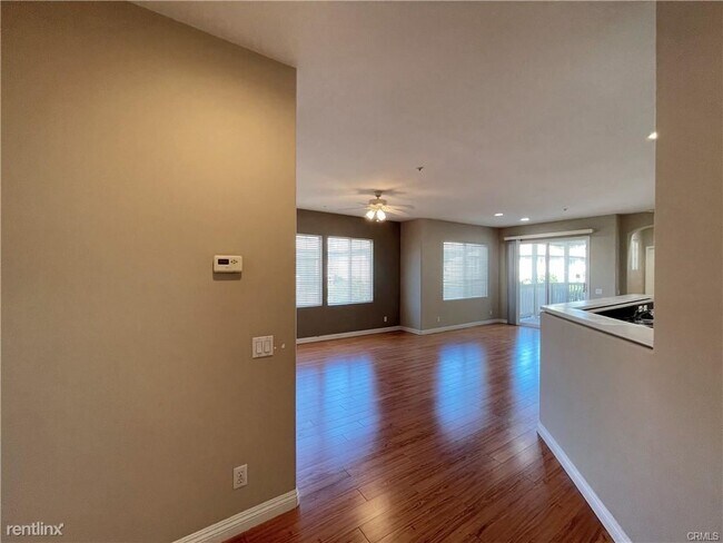 Foto del edificio - 2 br, 2 bath Condo - 903 Somerville