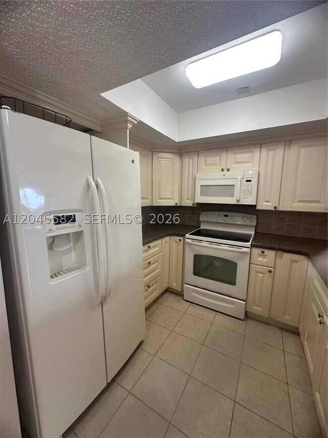 Foto del edificio - 9500 SW 3rd St