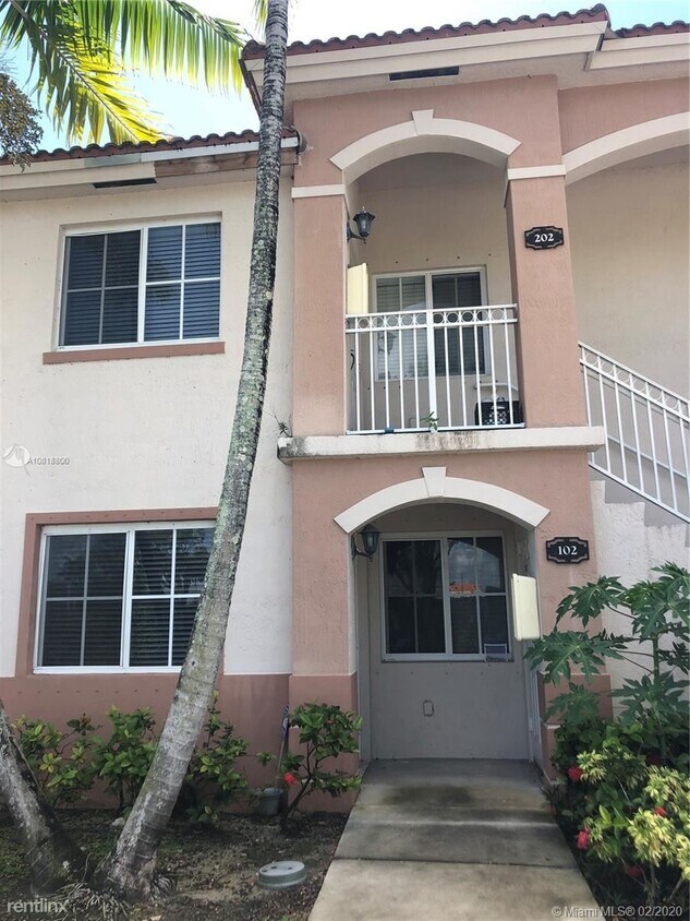 2 br, 2 bath - Venetia Gardens Condo - 2 br, 2 bath  - Venetia Gardens Condo