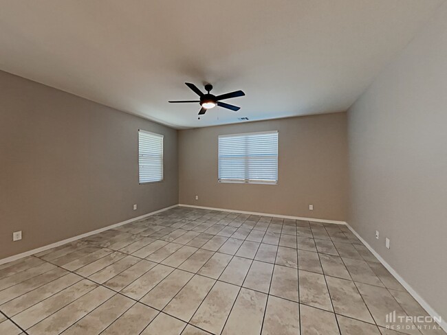 Building Photo - 37238 N Big Bend Road San Tan Valley AZ