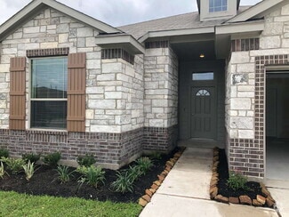 Building Photo - 206 White Wing Ln