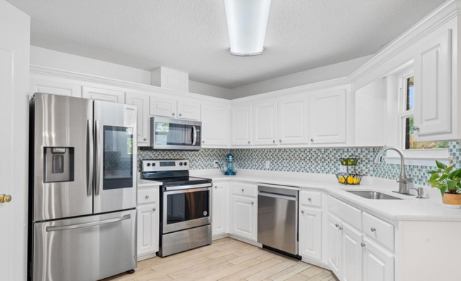 Building Photo - 5388 Keel Dr