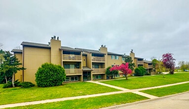 Building Photo - St. Andrews Apartments