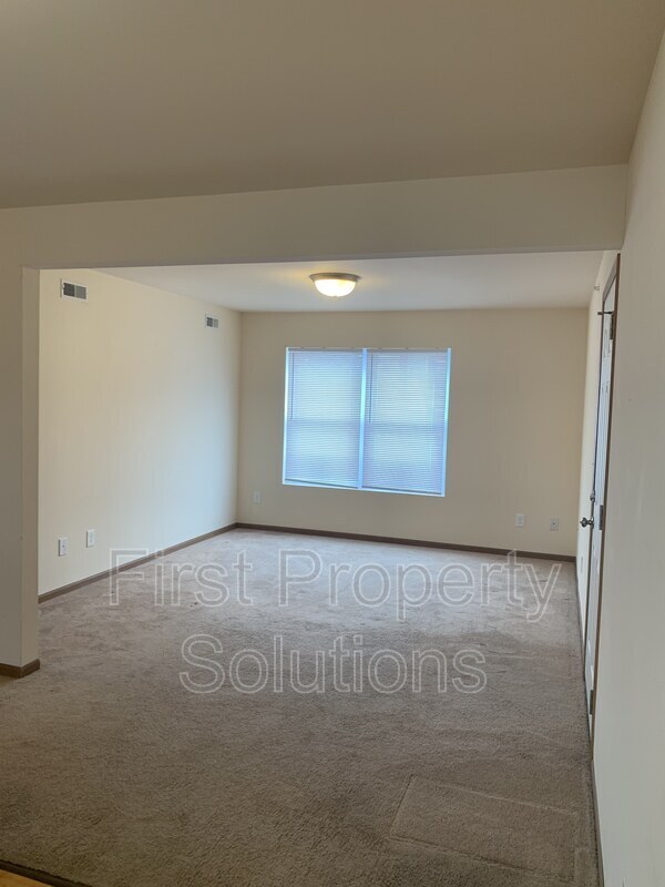 Foto del edificio - 212 Cardinal Way