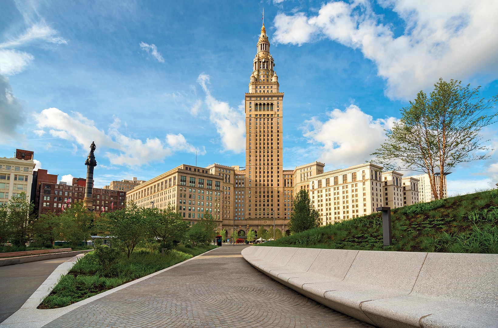 The Terminal Tower Residences – photo 1