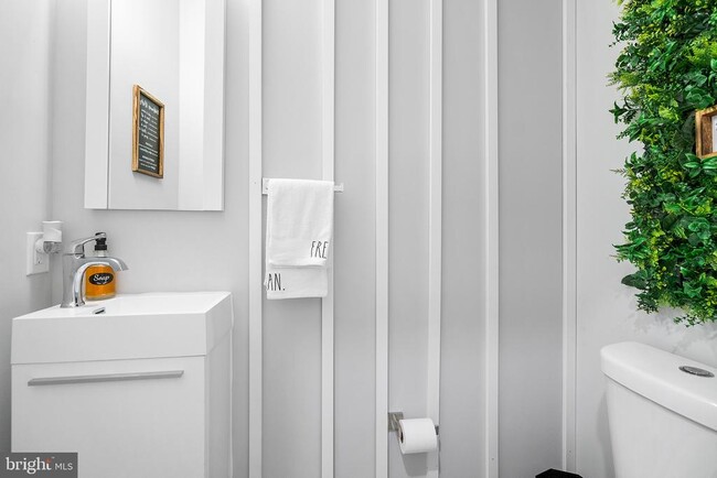 Building Photo - 1924 N 6th St