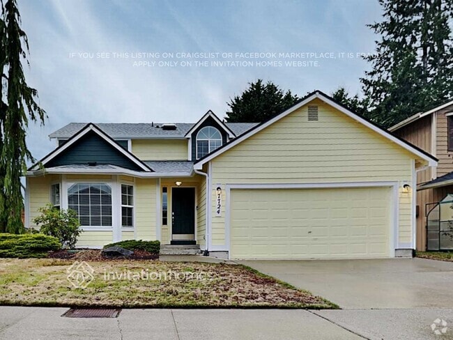 Building Photo - 7724 48th Loop SE