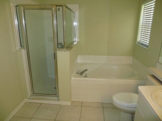 Building Photo - 1446 Firewheel Dr