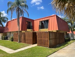 Building Photo - 3345 Meridian Way N