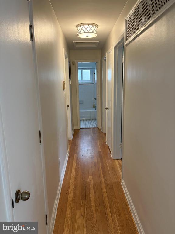 Building Photo - 3250 Brandy Ct