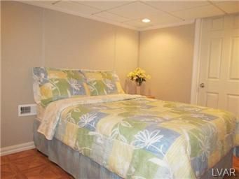 Foto principal - 30 Millbrook Court