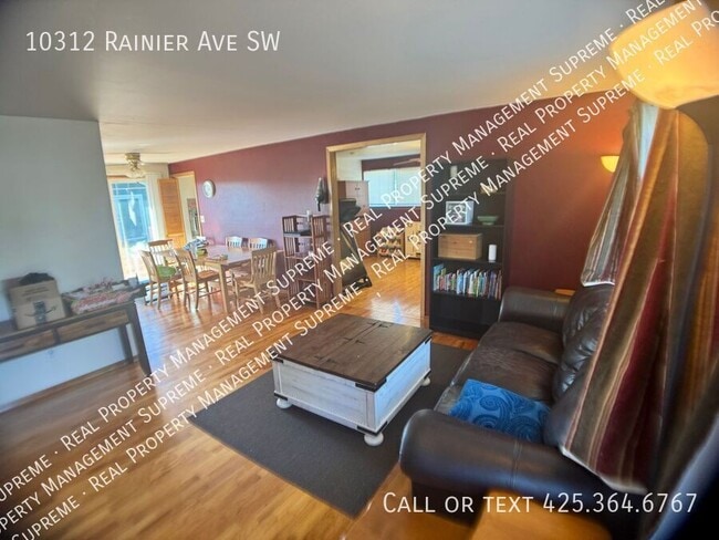 Building Photo - Perfect Family Home in Lakewood