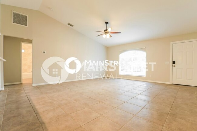 Foto del edificio - 2431 Frantz St