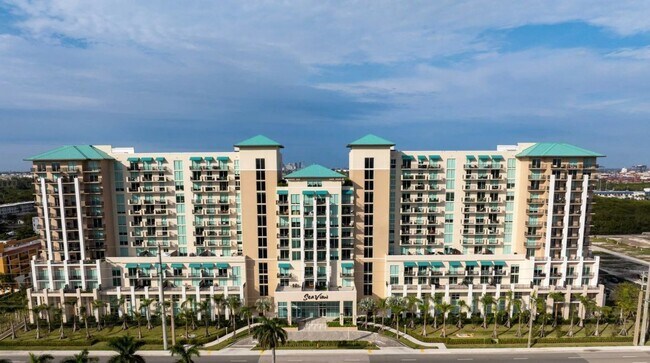 Foto del edificio - 601 E Dania Beach Blvd