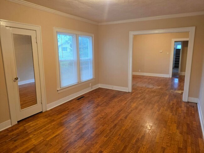 Foto del edificio - 614 S Fremont Ave