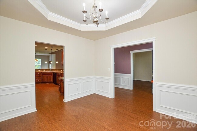 Building Photo - 1008 Millbank Dr