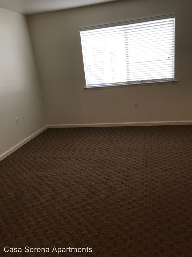 Foto principal - 130 S 5th St