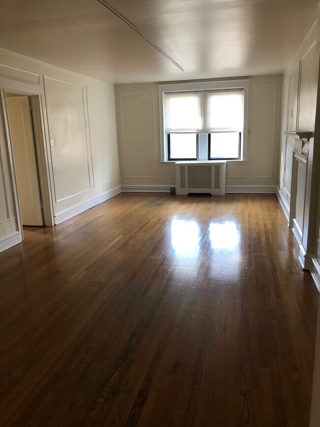 The Residences at Marchwood Apartments Philadelphia, PA