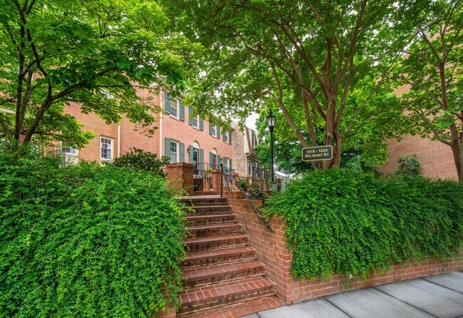 Foto del edificio - 1624 Belmont St NW