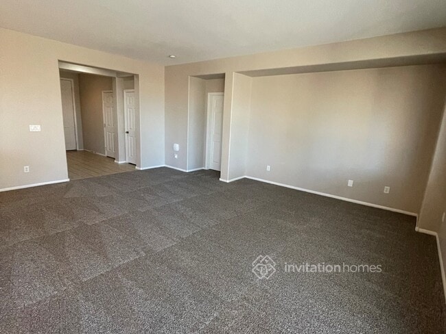 Building Photo - 7572 Coyote Cave Ave