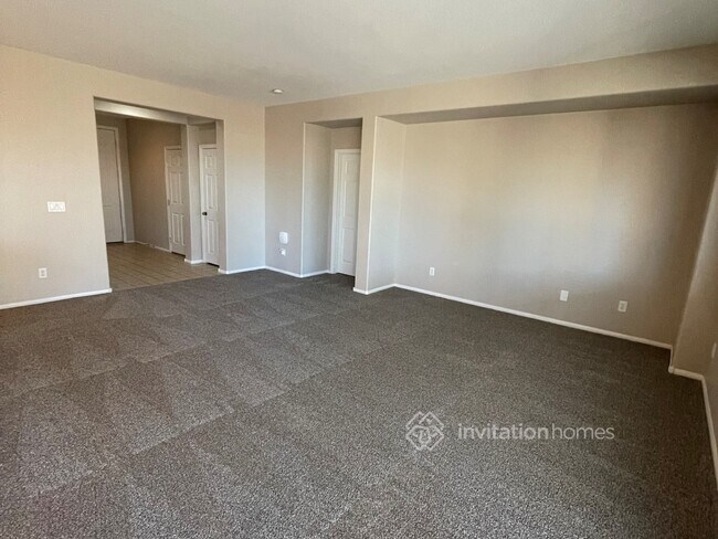 Foto del edificio - 7572 Coyote Cave Ave