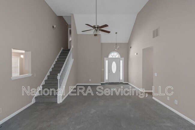 Foto del edificio - 355 Long Creek Dr